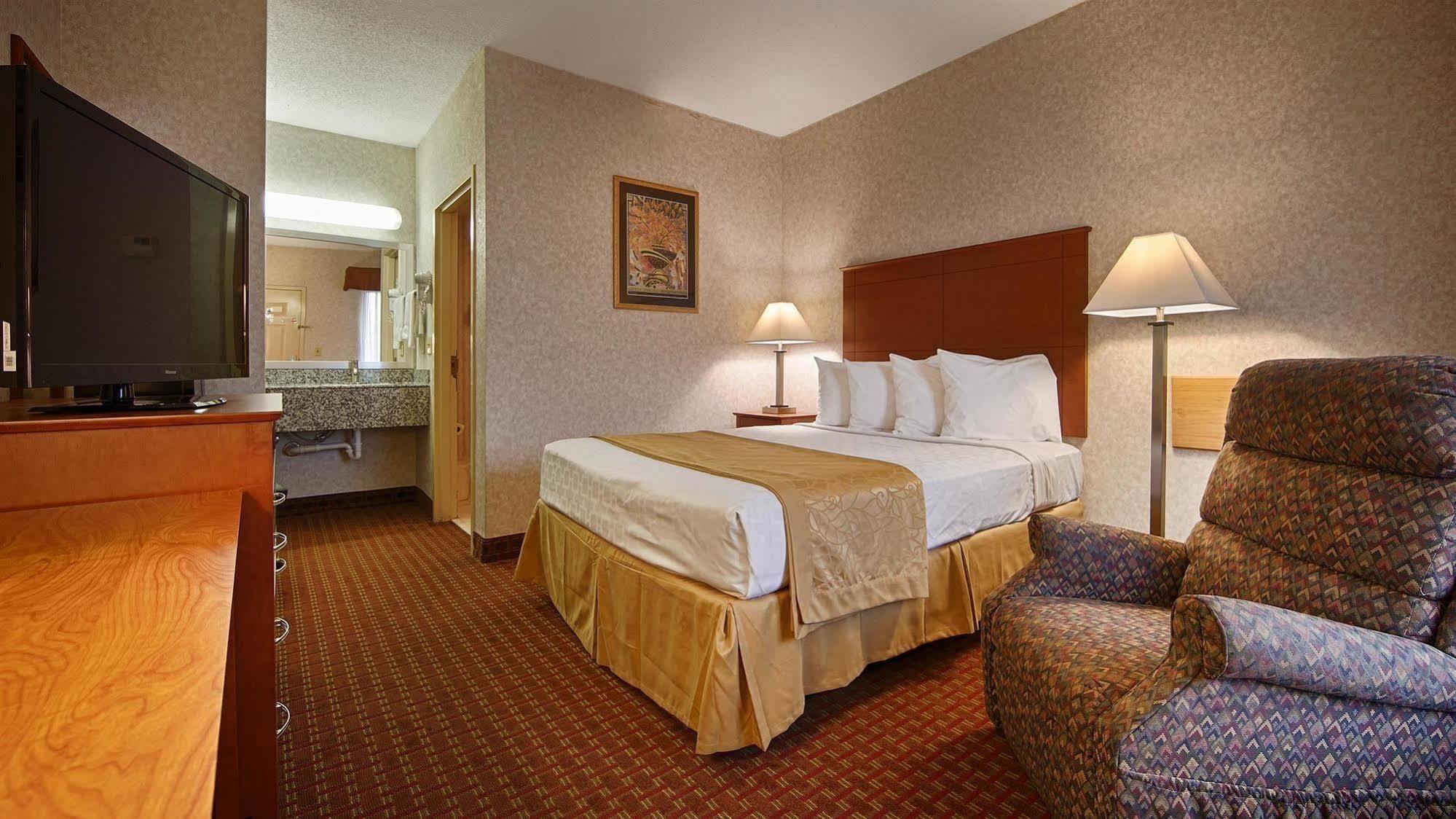 Baymont By Wyndham Hotel Franklin